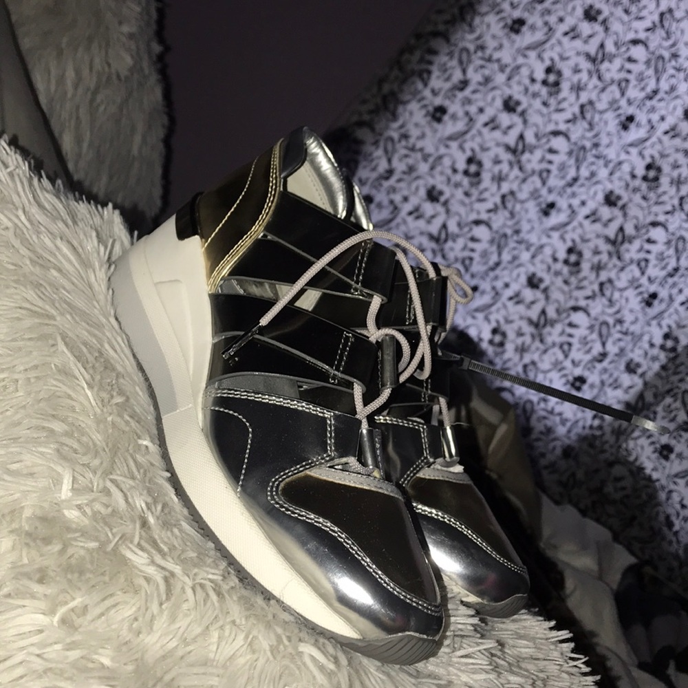 ✨✨ MK SHOES ✨✨